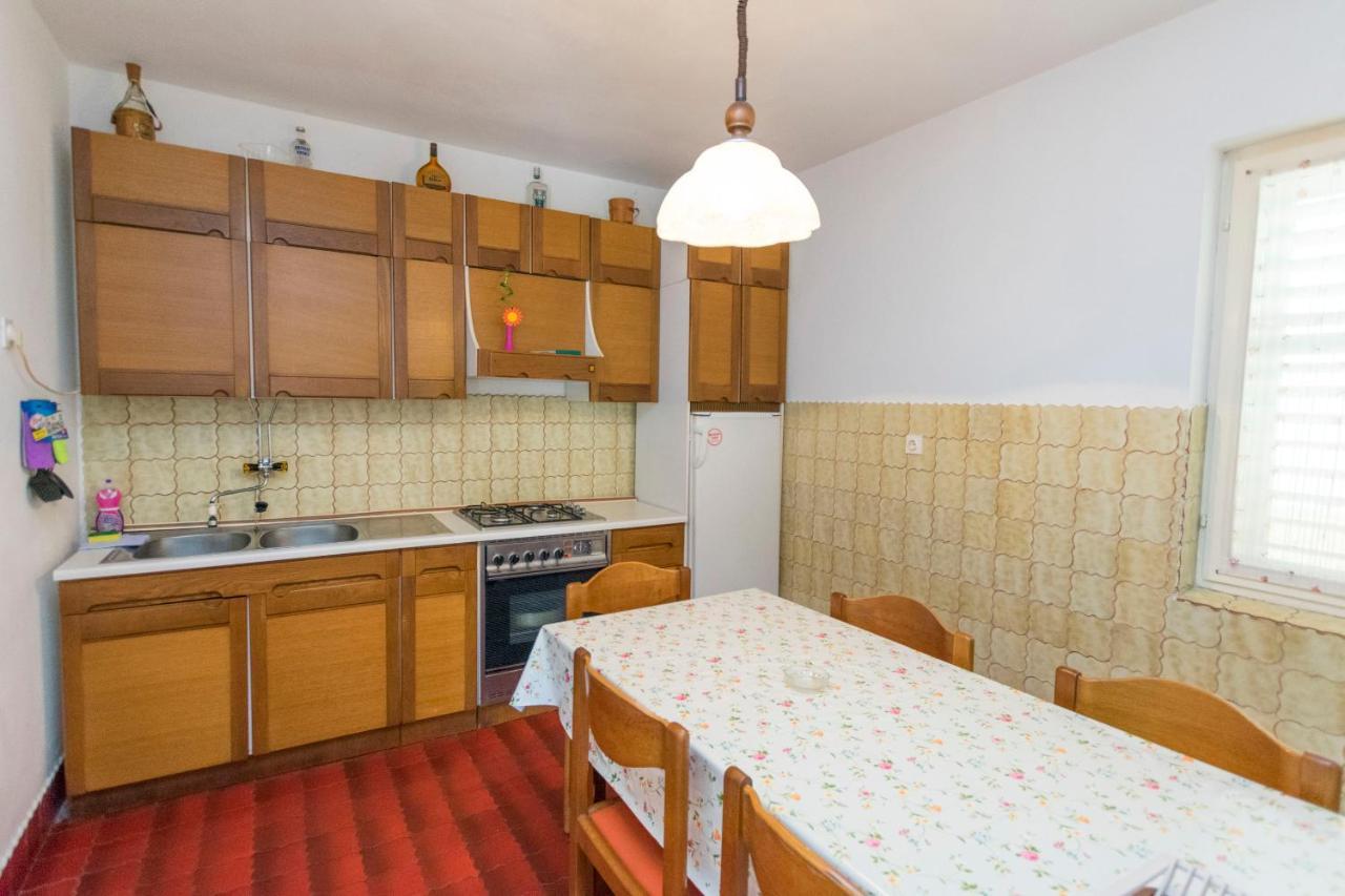 Apartment Smiljan Primošten Eksteriør billede